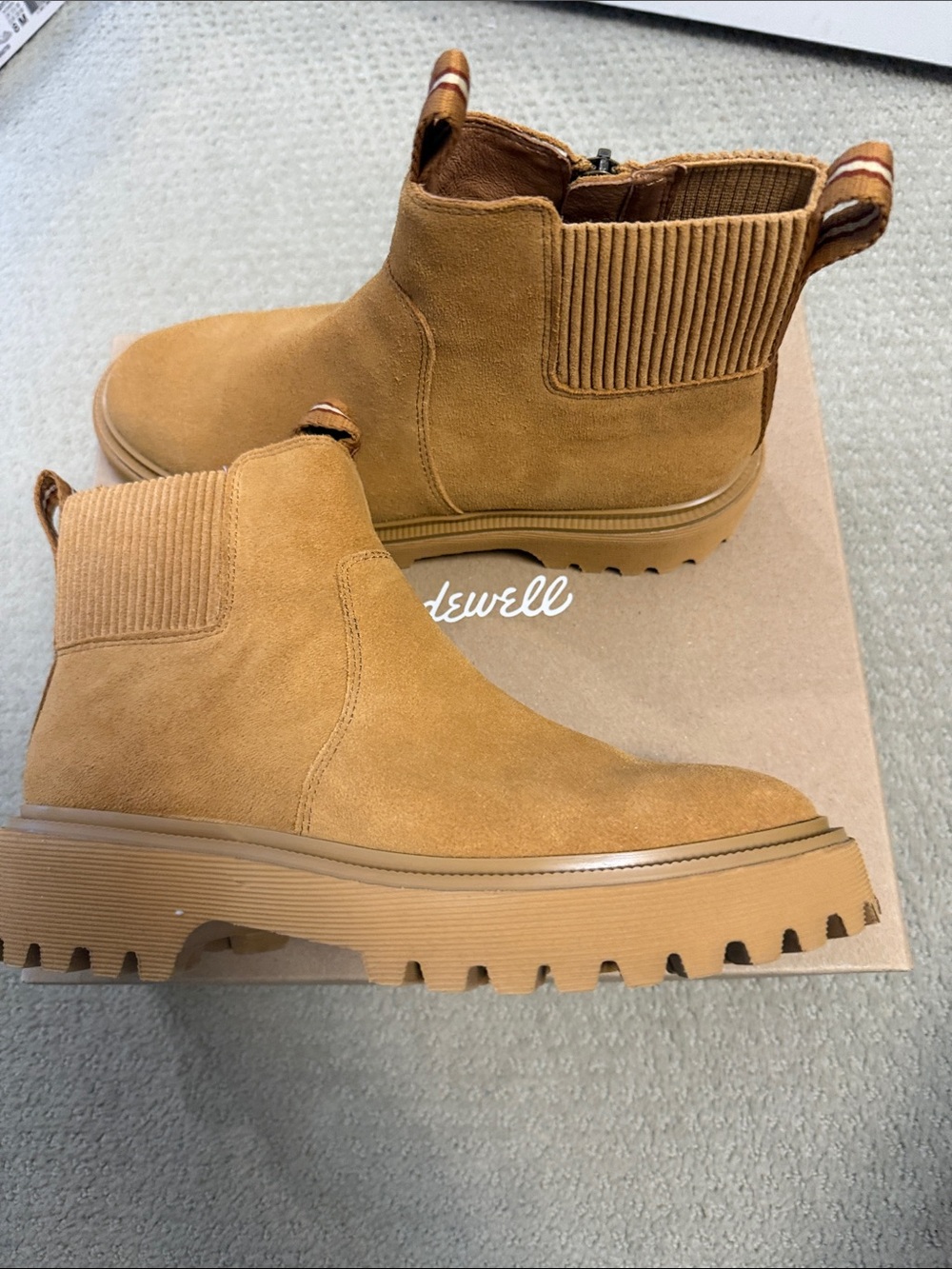 Madewell Camel Suede Lug Sole Chelsea Booties